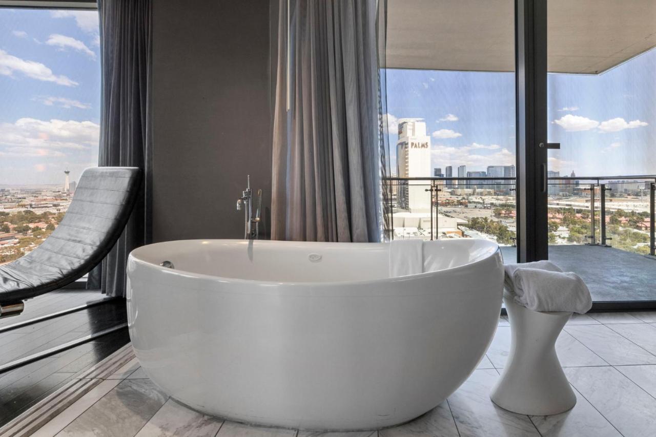 Huge Modern Luxury 17 Floor Panoramic Corner Suite With Open Balcony Las Vegas Zewnętrze zdjęcie
